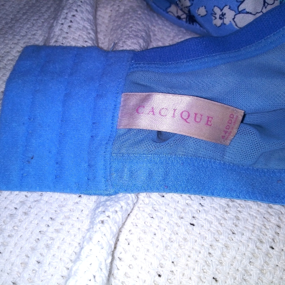 A Cacique Bra